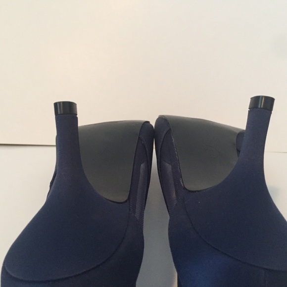 Tevolio Navy Sheer Pointed Toe Heel - Picture 8 of 9